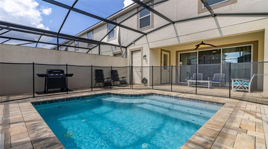 KISSIMMEE, Florida 34747, 3 Bedrooms Bedrooms, ,3 BathroomsBathrooms,Residential,For Sale,CAREY PALM,0,MFRO6395507