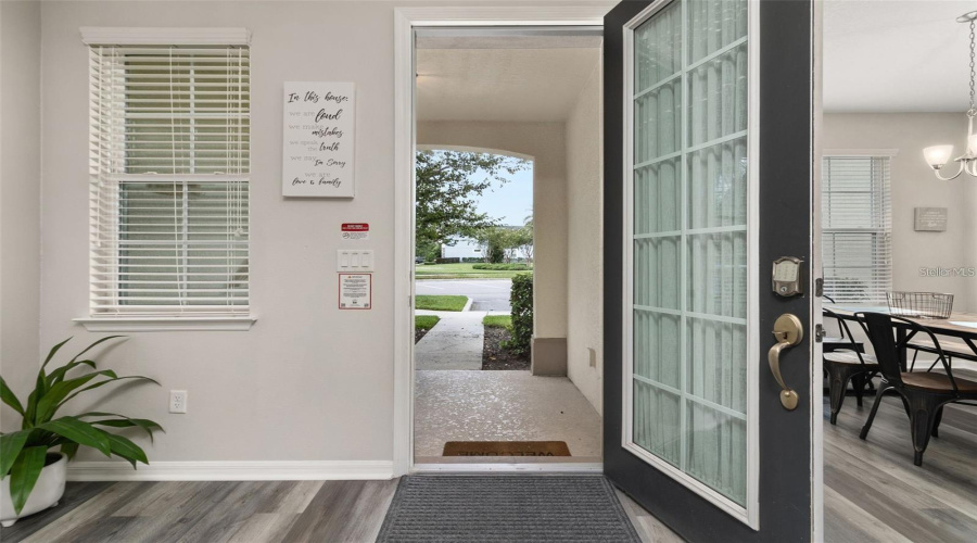 KISSIMMEE, Florida 34747, 3 Bedrooms Bedrooms, ,3 BathroomsBathrooms,Residential,For Sale,CAREY PALM,0,MFRO6395507