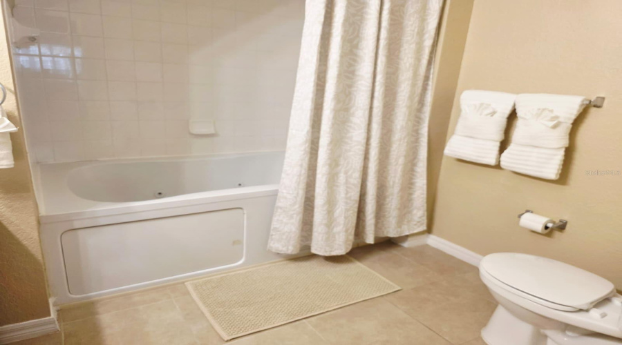 KISSIMMEE, Florida 34746, 3 Bedrooms Bedrooms, ,2 BathroomsBathrooms,Residential,For Sale,GALA,0,MFRS5146981