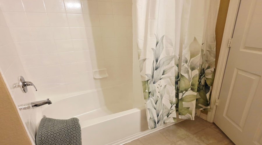 KISSIMMEE, Florida 34746, 3 Bedrooms Bedrooms, ,2 BathroomsBathrooms,Residential,For Sale,GALA,0,MFRS5146981