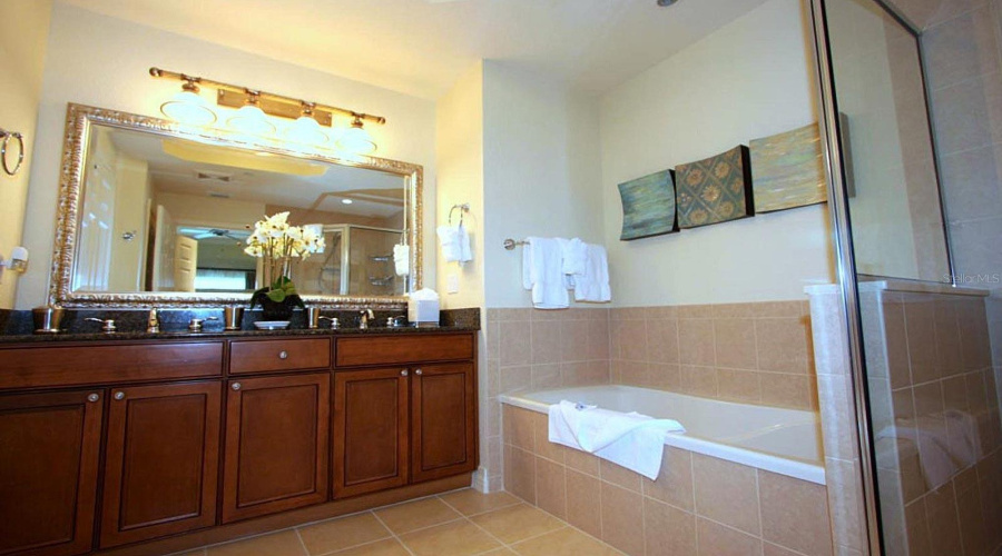 REUNION, Florida 34747, 3 Bedrooms Bedrooms, ,3 BathroomsBathrooms,Residential,For Sale,SUNSET VIEW,0,MFRO6394864