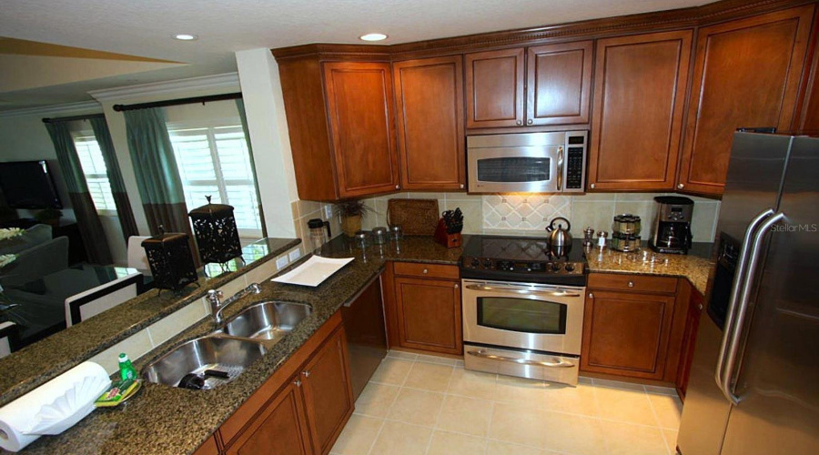 REUNION, Florida 34747, 3 Bedrooms Bedrooms, ,3 BathroomsBathrooms,Residential,For Sale,SUNSET VIEW,0,MFRO6394864