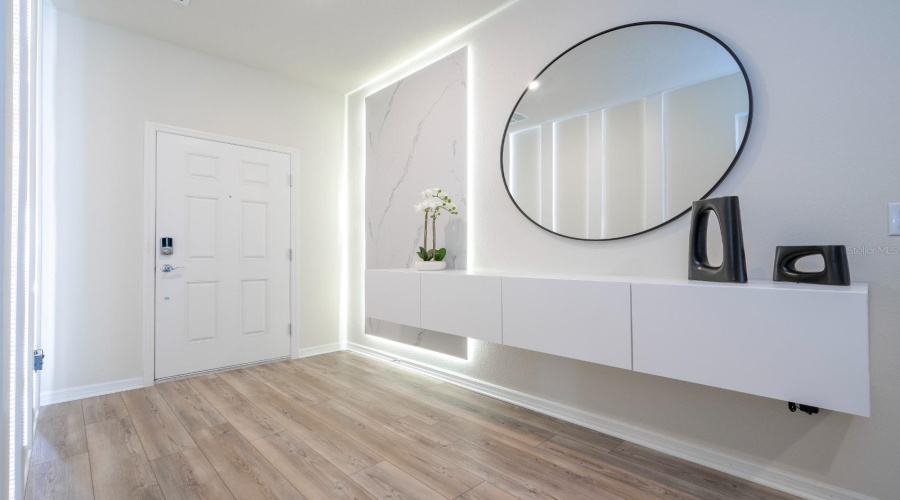 DAVENPORT, Florida 33897, 10 Bedrooms Bedrooms, ,8 BathroomsBathrooms,Residential,For Sale,LANA,0,MFRO6394832