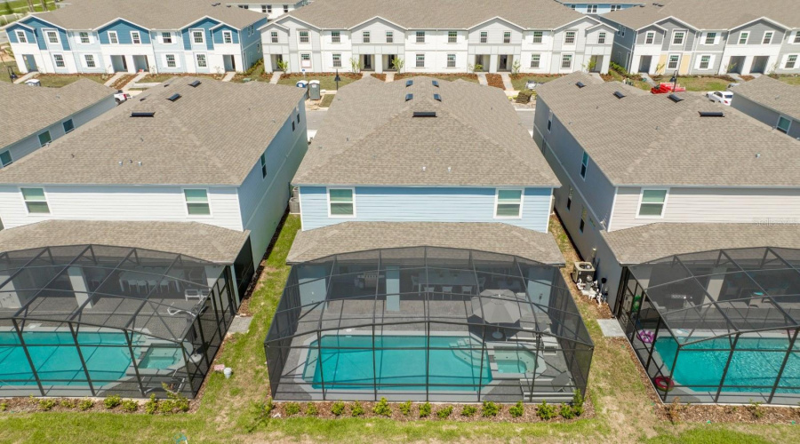 DAVENPORT, Florida 33897, 10 Bedrooms Bedrooms, ,8 BathroomsBathrooms,Residential,For Sale,LANA,0,MFRO6394832