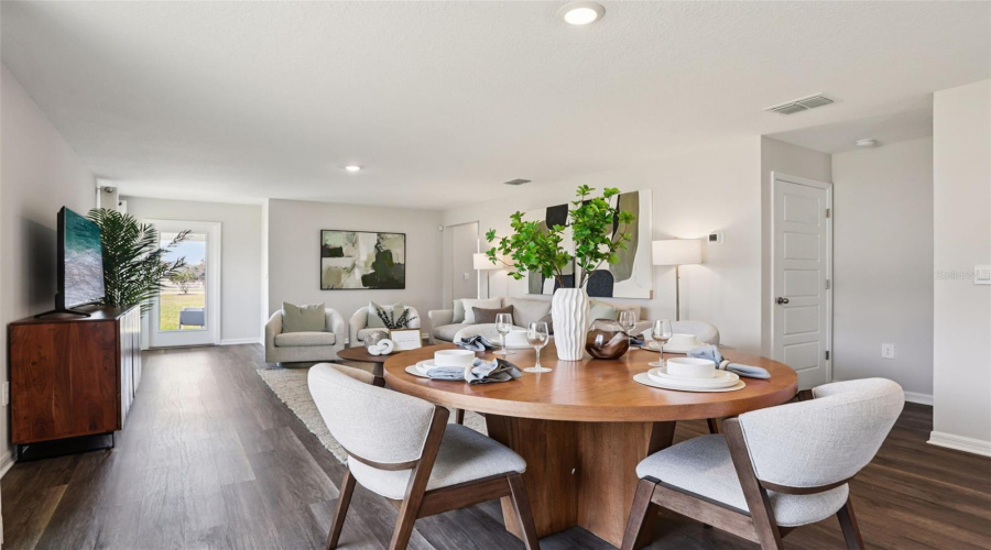 DAVENPORT, Florida 33837, 4 Bedrooms Bedrooms, ,2 BathroomsBathrooms,Residential,For Sale,MOUNTAIN,0,MFRO6395733