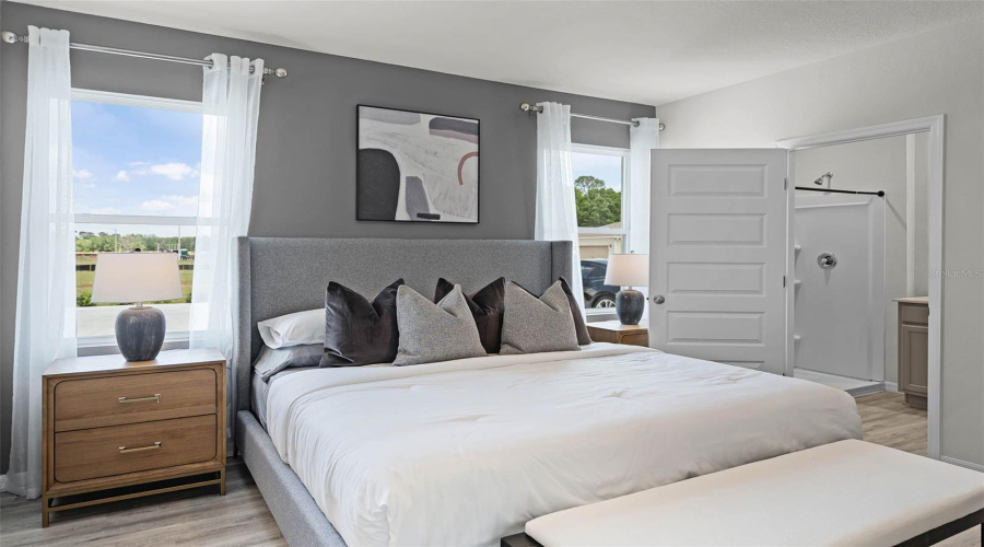 DAVENPORT, Florida 33837, 4 Bedrooms Bedrooms, ,2 BathroomsBathrooms,Residential,For Sale,SNOWFALL,0,MFRO6395745