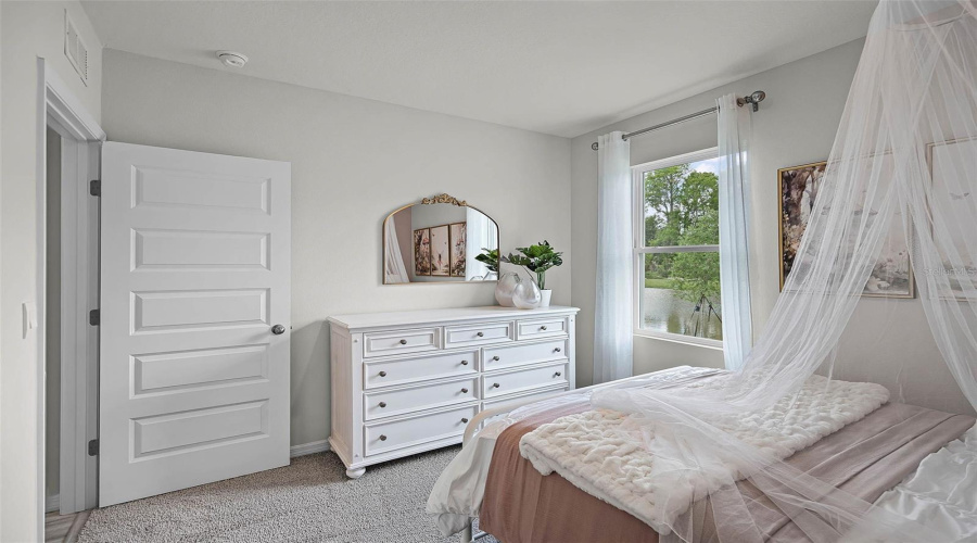 DAVENPORT, Florida 33837, 4 Bedrooms Bedrooms, ,2 BathroomsBathrooms,Residential,For Sale,SNOWFALL,0,MFRO6395745