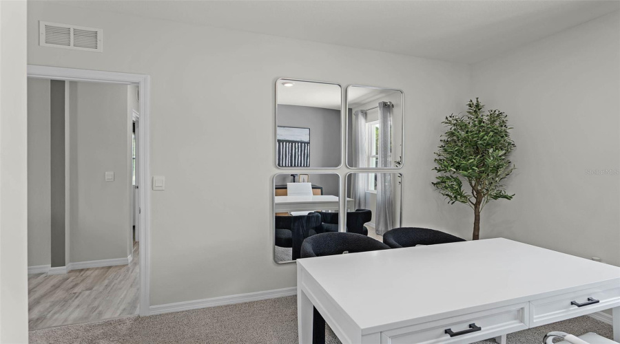 DAVENPORT, Florida 33837, 4 Bedrooms Bedrooms, ,2 BathroomsBathrooms,Residential,For Sale,SNOWFALL,0,MFRO6395745