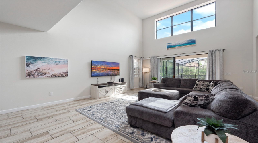 DAVENPORT, Florida 33837, 5 Bedrooms Bedrooms, ,5 BathroomsBathrooms,Residential,For Sale,SOLTERRA,0,MFRO6393866