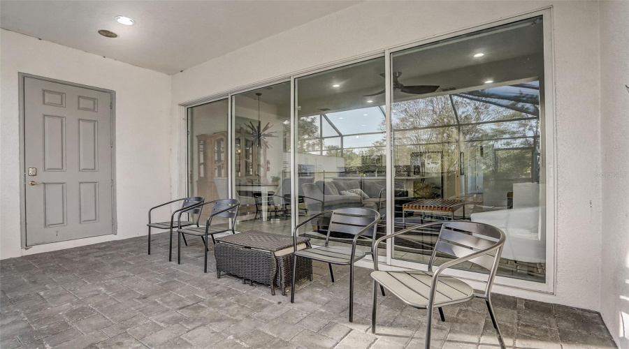 DAVENPORT, Florida 33896, 3 Bedrooms Bedrooms, ,2 BathroomsBathrooms,Residential,For Sale,CAPTIVA,0,MFRO6391482