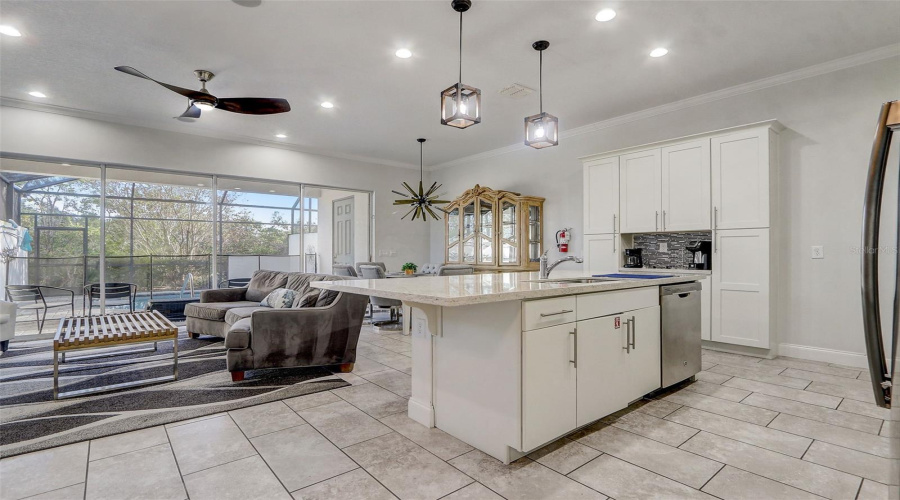 DAVENPORT, Florida 33896, 3 Bedrooms Bedrooms, ,2 BathroomsBathrooms,Residential,For Sale,CAPTIVA,0,MFRO6391482