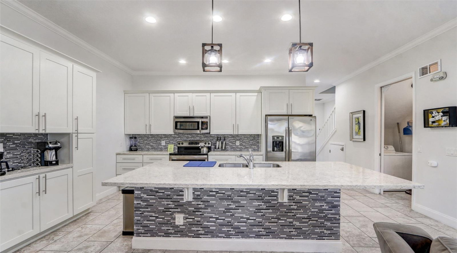 DAVENPORT, Florida 33896, 3 Bedrooms Bedrooms, ,2 BathroomsBathrooms,Residential,For Sale,CAPTIVA,0,MFRO6391482