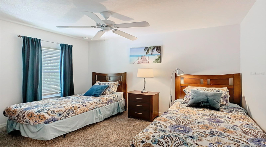 KISSIMMEE, Florida 34747, 4 Bedrooms Bedrooms, ,3 BathroomsBathrooms,Residential,For Sale,YELLOW LANTANA LN,0,MFRO6301286