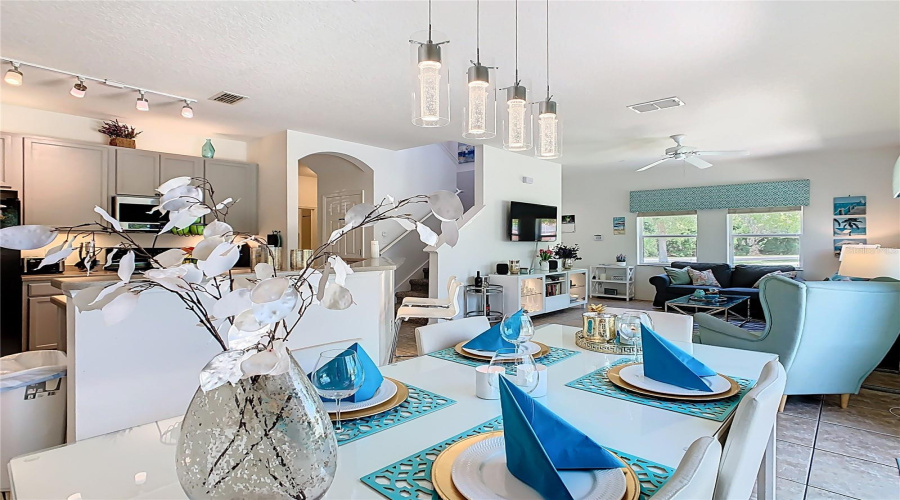 KISSIMMEE, Florida 34747, 4 Bedrooms Bedrooms, ,3 BathroomsBathrooms,Residential,For Sale,YELLOW LANTANA LN,0,MFRO6301286