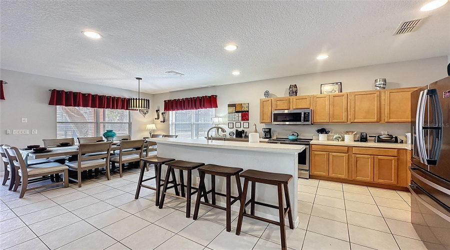 DAVENPORT, Florida 33837, 5 Bedrooms Bedrooms, ,4 BathroomsBathrooms,Residential,For Sale,TIGERLILY,0,MFRS5146691