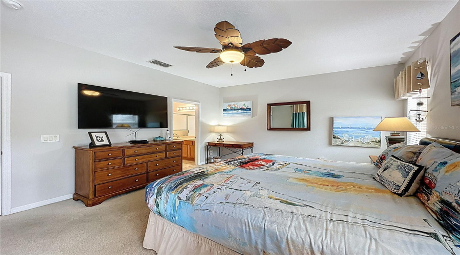 DAVENPORT, Florida 33837, 5 Bedrooms Bedrooms, ,4 BathroomsBathrooms,Residential,For Sale,TIGERLILY,0,MFRS5146691