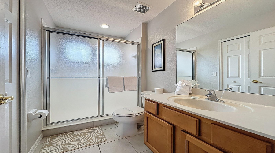 DAVENPORT, Florida 33837, 5 Bedrooms Bedrooms, ,4 BathroomsBathrooms,Residential,For Sale,TIGERLILY,0,MFRS5146691