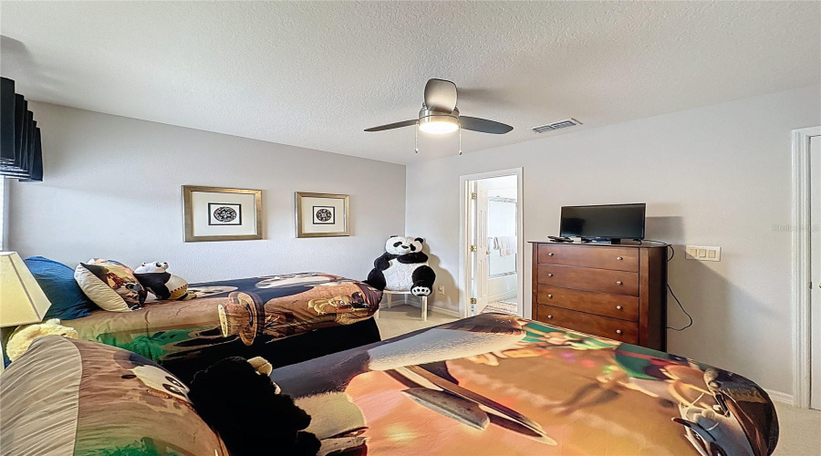 DAVENPORT, Florida 33837, 5 Bedrooms Bedrooms, ,4 BathroomsBathrooms,Residential,For Sale,TIGERLILY,0,MFRS5146691