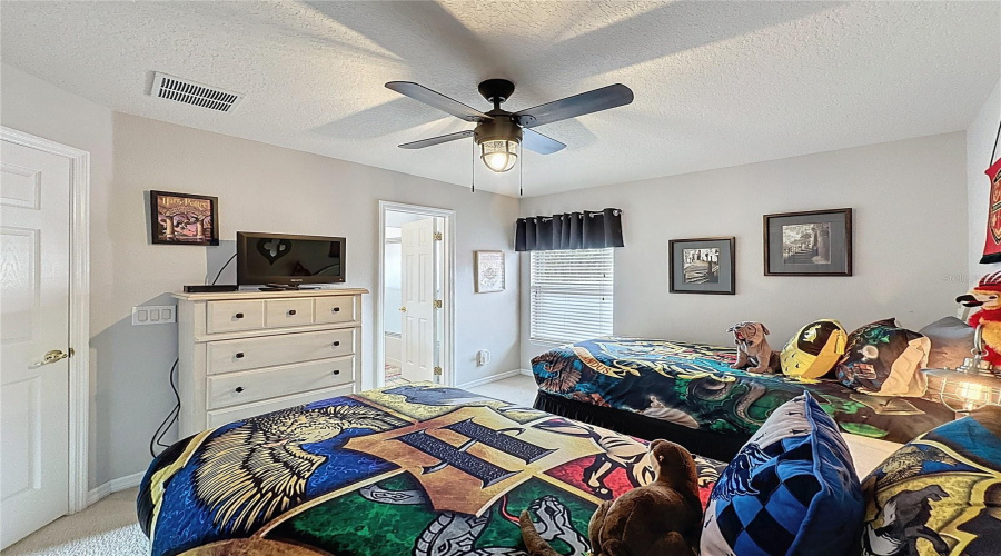 DAVENPORT, Florida 33837, 5 Bedrooms Bedrooms, ,4 BathroomsBathrooms,Residential,For Sale,TIGERLILY,0,MFRS5146691