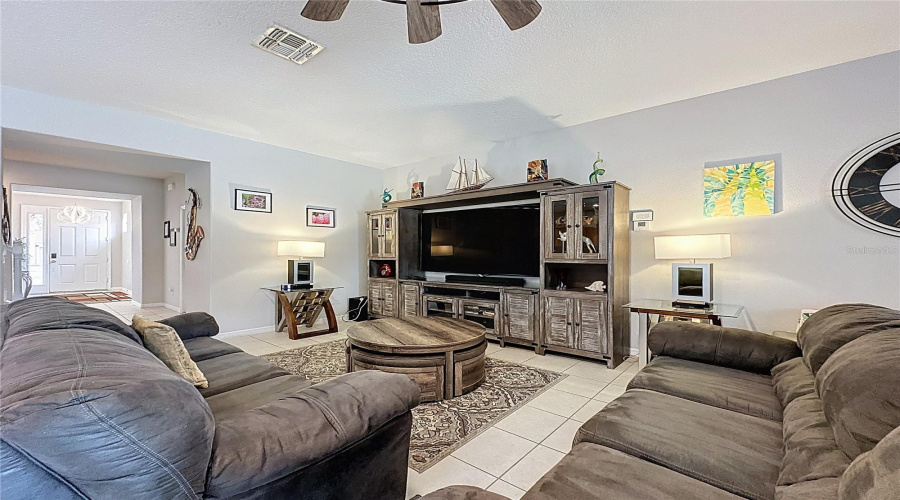 DAVENPORT, Florida 33837, 5 Bedrooms Bedrooms, ,4 BathroomsBathrooms,Residential,For Sale,TIGERLILY,0,MFRS5146691