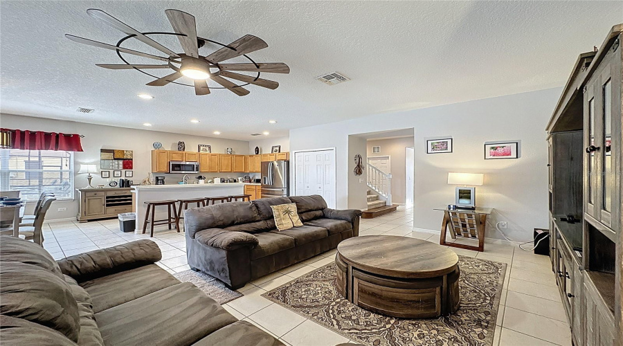 DAVENPORT, Florida 33837, 5 Bedrooms Bedrooms, ,4 BathroomsBathrooms,Residential,For Sale,TIGERLILY,0,MFRS5146691