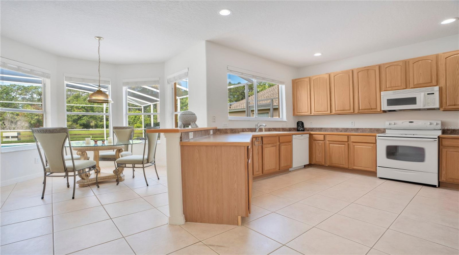 ORLANDO, Florida 32836, 4 Bedrooms Bedrooms, ,2 BathroomsBathrooms,Residential,For Sale,PECKY CYPRESS,0,MFRO6395772