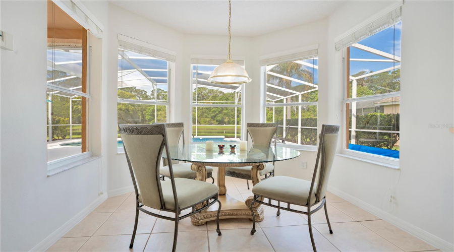 ORLANDO, Florida 32836, 4 Bedrooms Bedrooms, ,2 BathroomsBathrooms,Residential,For Sale,PECKY CYPRESS,0,MFRO6395772