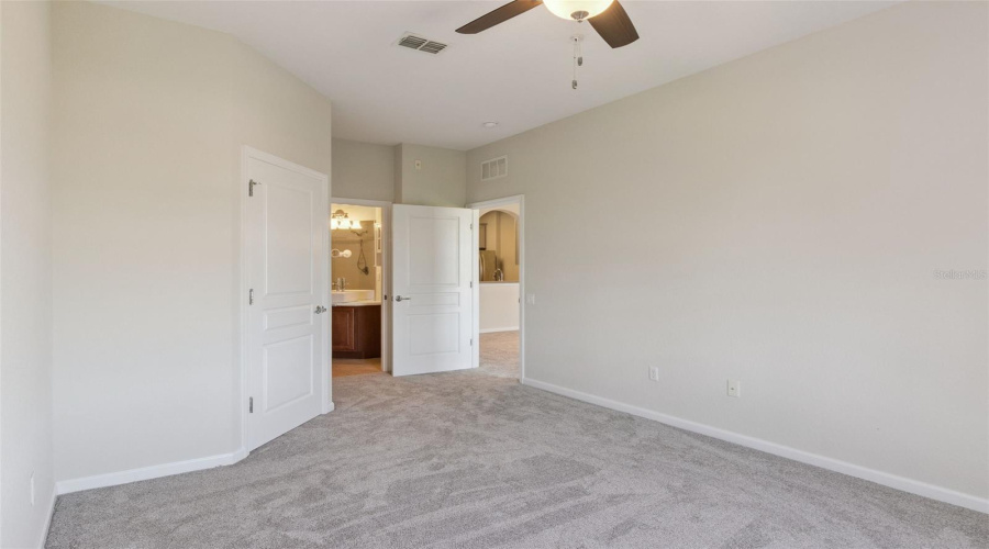 DAVENPORT, Florida 33896, 3 Bedrooms Bedrooms, ,2 BathroomsBathrooms,Residential,For Sale,PORTOFINO,0,MFRO6368027