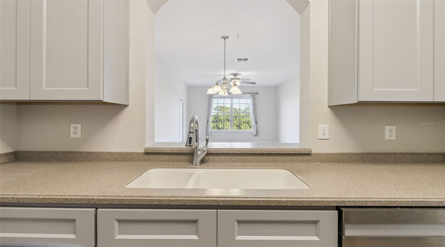 DAVENPORT, Florida 33896, 3 Bedrooms Bedrooms, ,2 BathroomsBathrooms,Residential,For Sale,PORTOFINO,0,MFRO6368027