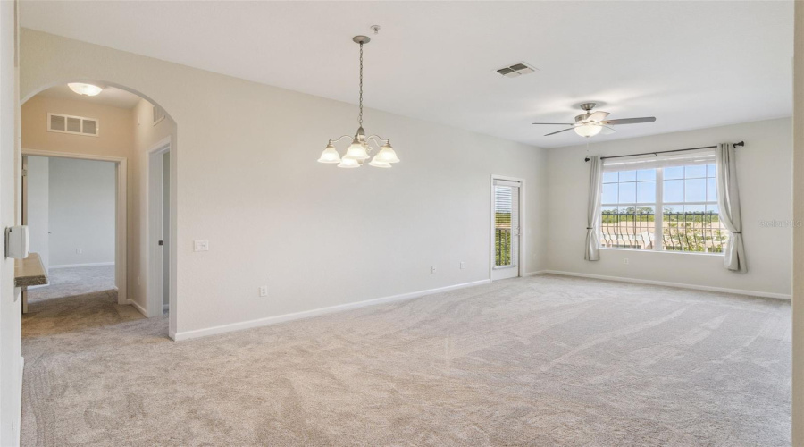 DAVENPORT, Florida 33896, 3 Bedrooms Bedrooms, ,2 BathroomsBathrooms,Residential,For Sale,PORTOFINO,0,MFRO6368027