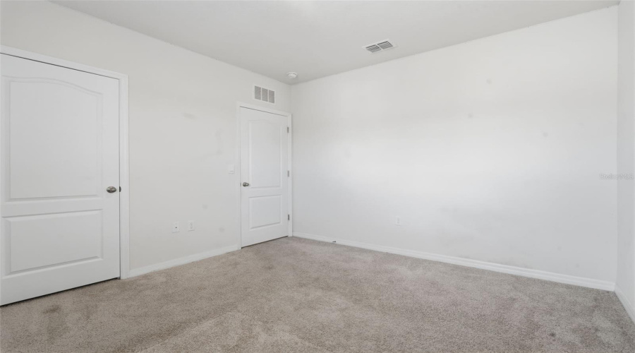 DAVENPORT, Florida 33837, 5 Bedrooms Bedrooms, ,3 BathroomsBathrooms,Residential,For Sale,BERRY,0,MFRP4938314