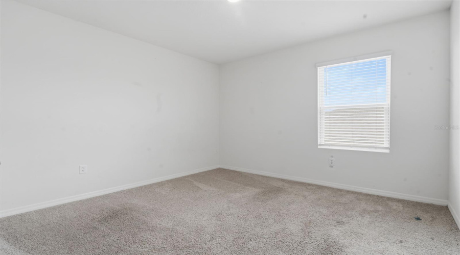 DAVENPORT, Florida 33837, 5 Bedrooms Bedrooms, ,3 BathroomsBathrooms,Residential,For Sale,BERRY,0,MFRP4938314