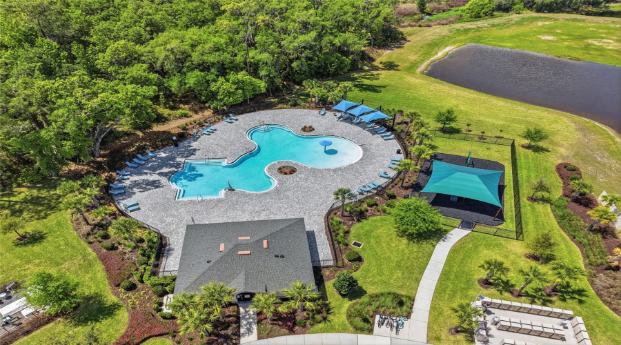 DAVENPORT, Florida 33837, 5 Bedrooms Bedrooms, ,3 BathroomsBathrooms,Residential,For Sale,BERRY,0,MFRP4938314