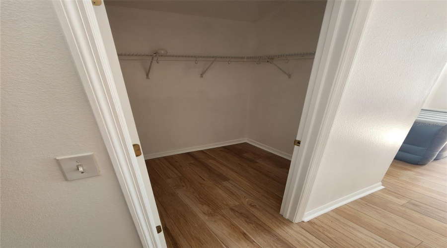 Bedroom 4 Walk in Closet