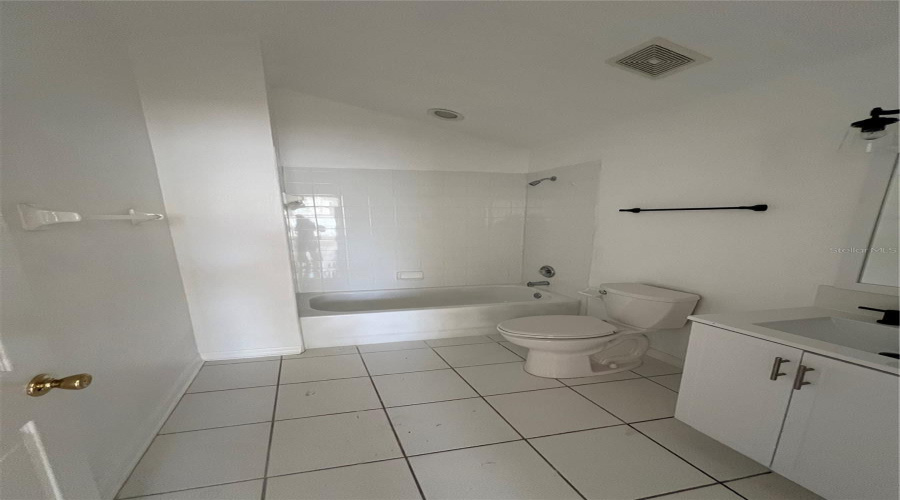 Ensuite Bathroom vanity