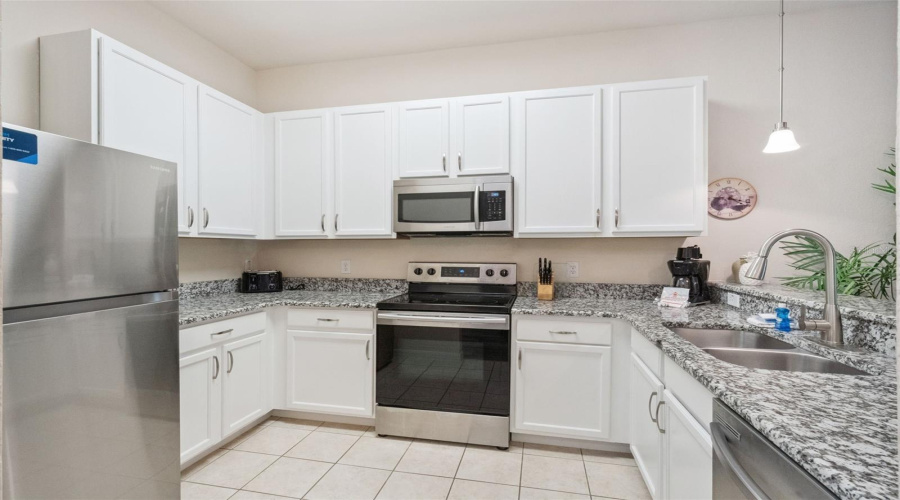 DAVENPORT, Florida 33897, 3 Bedrooms Bedrooms, ,2 BathroomsBathrooms,Residential,For Sale,RUM,0,MFRS5147045