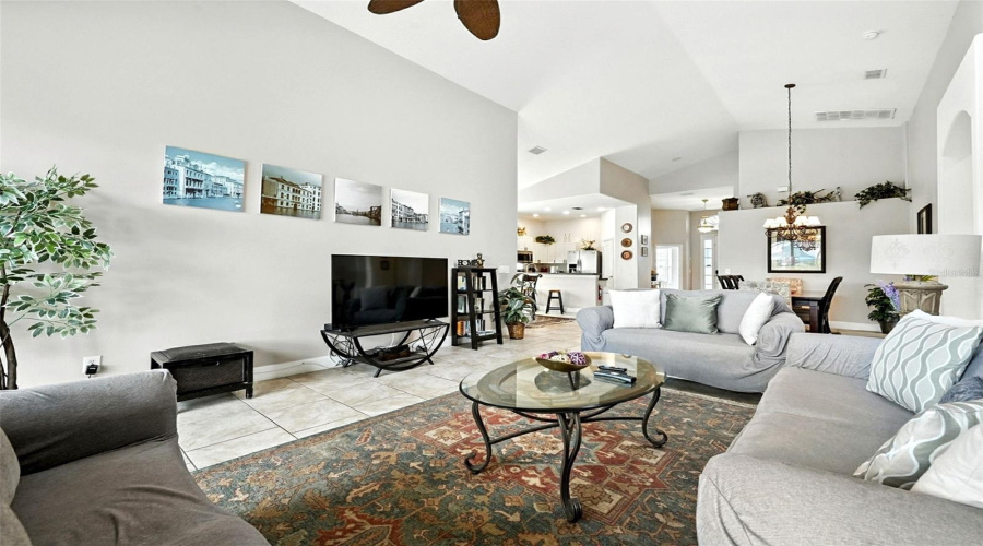 DAVENPORT, Florida 33897, 5 Bedrooms Bedrooms, ,4 BathroomsBathrooms,Residential,For Sale,TUSCAN HILLS,0,MFRS5134240