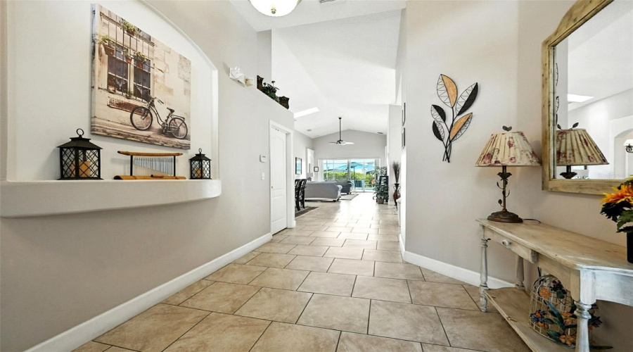 DAVENPORT, Florida 33897, 5 Bedrooms Bedrooms, ,4 BathroomsBathrooms,Residential,For Sale,TUSCAN HILLS,0,MFRS5134240