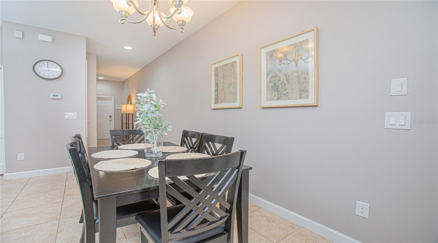 KISSIMMEE, Florida 34747, 4 Bedrooms Bedrooms, ,3 BathroomsBathrooms,Residential,For Sale,CALIFORNIA PALM,0,MFRO6351042