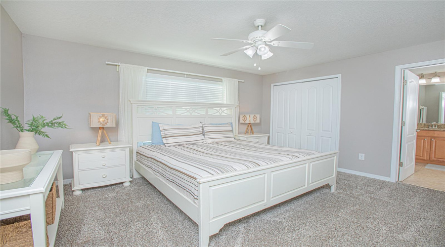 KISSIMMEE, Florida 34747, 4 Bedrooms Bedrooms, ,3 BathroomsBathrooms,Residential,For Sale,CALIFORNIA PALM,0,MFRO6351042