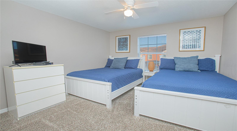 KISSIMMEE, Florida 34747, 4 Bedrooms Bedrooms, ,3 BathroomsBathrooms,Residential,For Sale,CALIFORNIA PALM,0,MFRO6351042