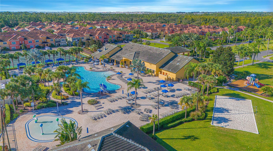 KISSIMMEE, Florida 34747, 4 Bedrooms Bedrooms, ,3 BathroomsBathrooms,Residential,For Sale,CALIFORNIA PALM,0,MFRO6351042