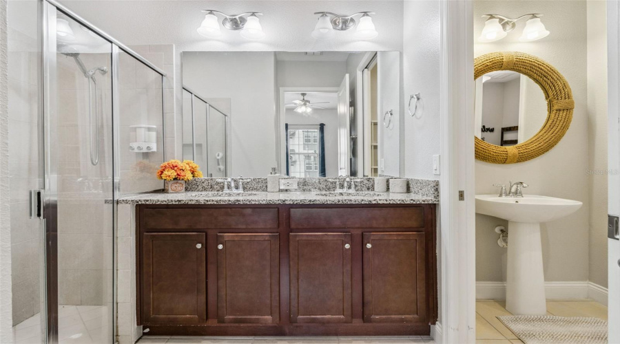 DAVENPORT, Florida 33896, 3 Bedrooms Bedrooms, ,2 BathroomsBathrooms,Residential,For Sale,CAPTIVA,0,MFRO6395317