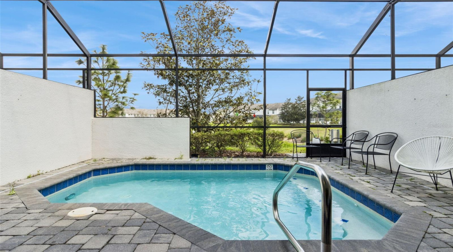 DAVENPORT, Florida 33896, 3 Bedrooms Bedrooms, ,2 BathroomsBathrooms,Residential,For Sale,CAPTIVA,0,MFRO6395317