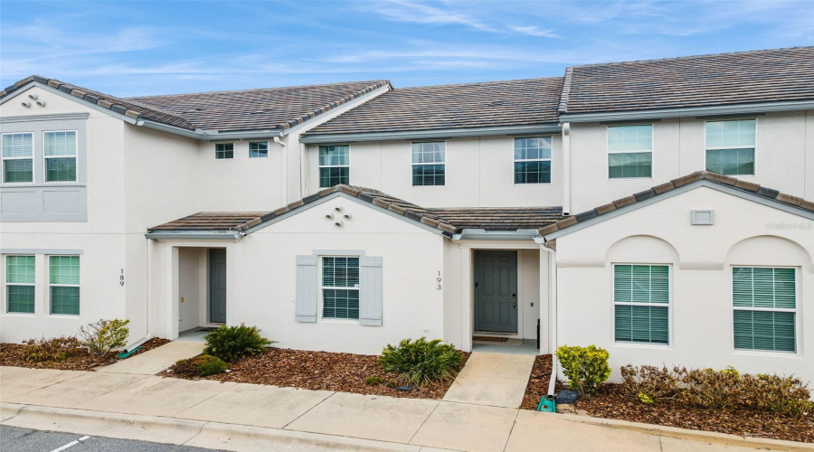 DAVENPORT, Florida 33896, 3 Bedrooms Bedrooms, ,2 BathroomsBathrooms,Residential,For Sale,CAPTIVA,0,MFRO6395317