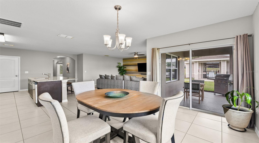 DAVENPORT, Florida 33896, 3 Bedrooms Bedrooms, ,2 BathroomsBathrooms,Residential,For Sale,ABERDEEN DR,0,MFRO6395827