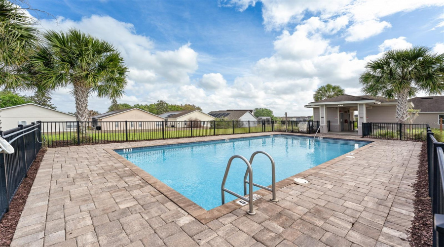 DAVENPORT, Florida 33896, 3 Bedrooms Bedrooms, ,2 BathroomsBathrooms,Residential,For Sale,ABERDEEN DR,0,MFRO6395827