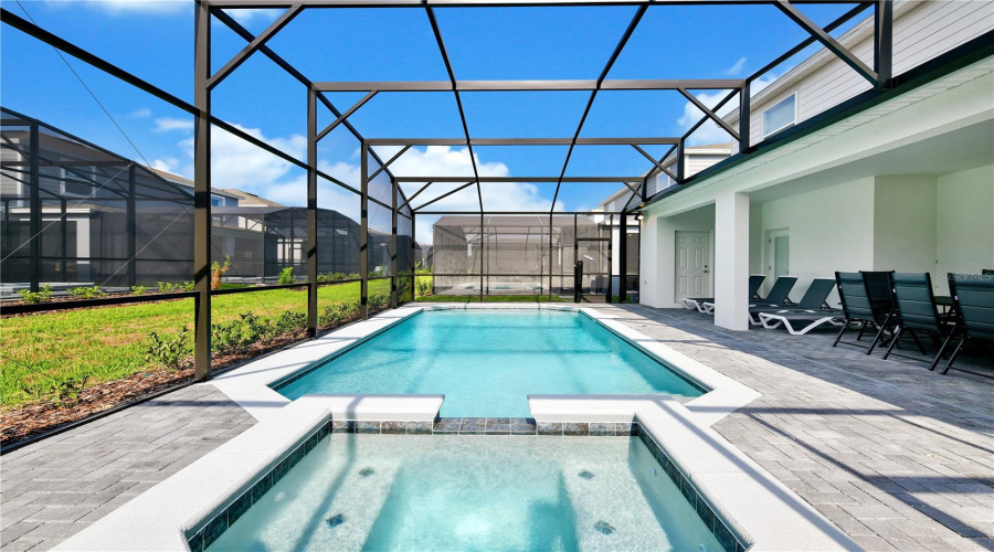 DAVENPORT, Florida 33897, 8 Bedrooms Bedrooms, ,6 BathroomsBathrooms,Residential,For Sale,LANA,0,MFRO6330672