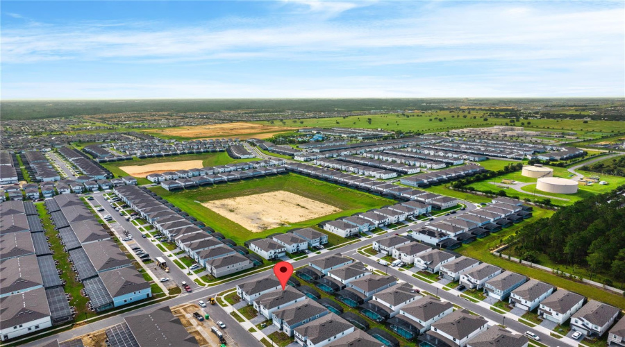 DAVENPORT, Florida 33897, 8 Bedrooms Bedrooms, ,6 BathroomsBathrooms,Residential,For Sale,LANA,0,MFRO6330672