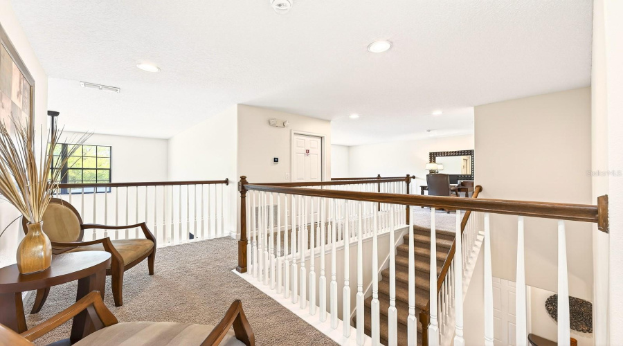 Second floor landing/loft.